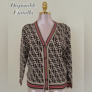 Unbranded Women's Black and Cream Patterned Sweater
